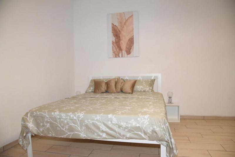 Vicolo 17 * Rome